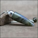 Pendule témoin goutte en Labradorite
