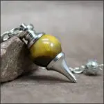 Pendule séphoroton en Oeil de tigre