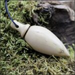 Pendule en buis tourné