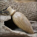 Pendule artisanal en chêne