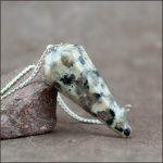 Pendule facetté Jaspe Dalmatien