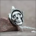 Pendule gothique radiant