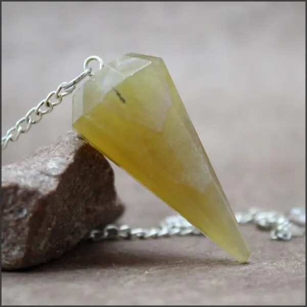 Pendul facetté en fluorite jaune