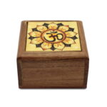 Petite boite à bijoux Om