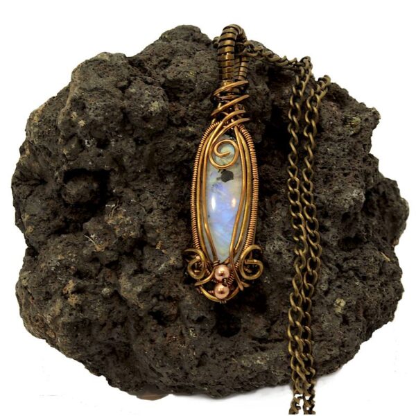 pendentif pierre de lune bleue