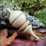 Pendule en bois de pommier