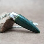 Pendule cône en pierre de sang