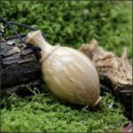 Pendule en hêtre échauffé