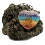 Pendentif orgonite coeur multicolore