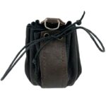 Pochette en cuir noir