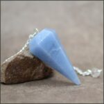 Pendule de quartz bleu