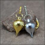 Pendule divinatoire Luzi