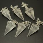 Pendule facetté quartz declassé